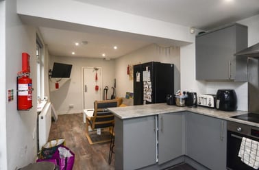 Banff Road, Rusholme, Manchester - Image 3