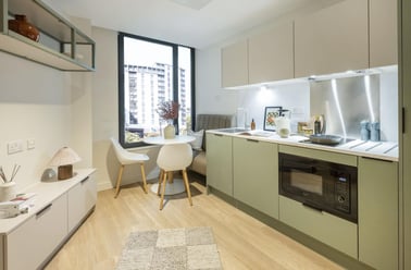 Silver Plus Studio, The Quarter House, 17 Marlborough Street, City Centre, Bristol - Image 3