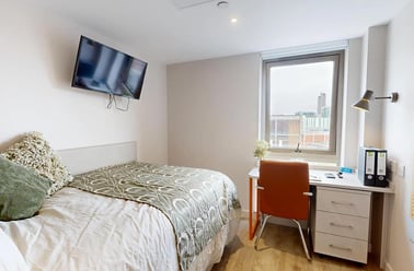 4 Bed Ensuite, COSMOS, 2 Moore Street, City Centre, Sheffield - Image 2