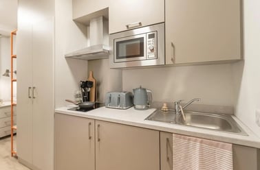 Penthouse Studio, SEREN, 66 Alexandra Road, City Centre, Swansea - Image 3