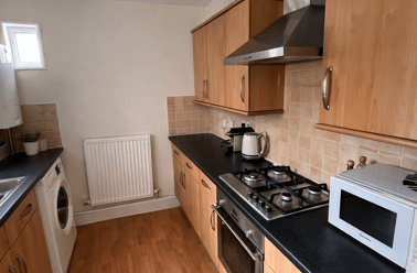 Dartmouth Avenue, Twerton, Bath - Image 3