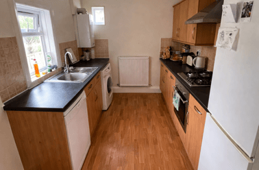 Dartmouth Avenue, Twerton, Bath - Image 2