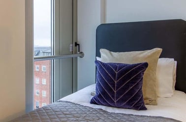 Classic Ensuite, Orbital, Ilkeston Road, Canning Circus, Nottingham - Image 3