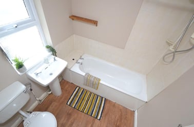 Ella Road, West Bridgford, Nottingham - Image 3