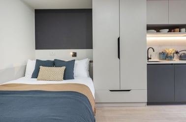 Classic Terrace Studio, Broadway Studios, Renfield Street, City Centre, Glasgow - Image 3