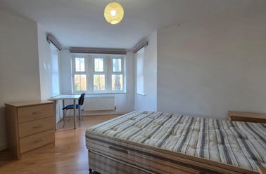 Wilmslow Road, Fallowfield, Manchester - Image 3