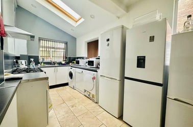 Sherwin Grove, Lenton, Nottingham - Image 3