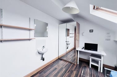 Rothesay Avenue, Radford, Nottingham - Image 3