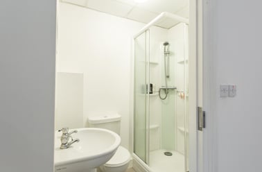 Arundel Street, Devonshire Green, Sheffield - Image 3