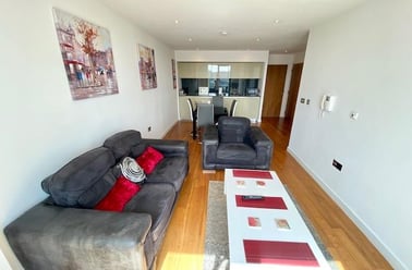 St. Pauls Square, Devonshire Green, Sheffield - Image 3