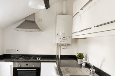 Brook Side, City Centre, Loughborough - Image 3