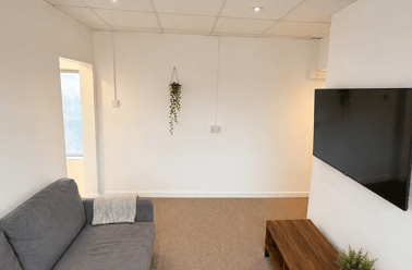 Warners Lane, City Centre, Loughborough - Image 2