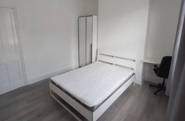 Priestley Street, Heeley, Sheffield - Image 3