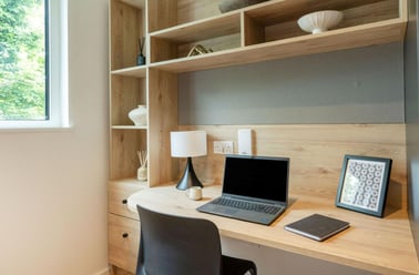 Large Classic Studio, Straits Place, East Newington Place, City Centre, Edinburgh - Image 3