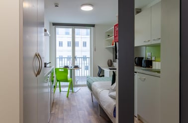 Classic Studio, Plymouth Cross House, 6 Raleigh Street, City Centre, Plymouth - Image 2
