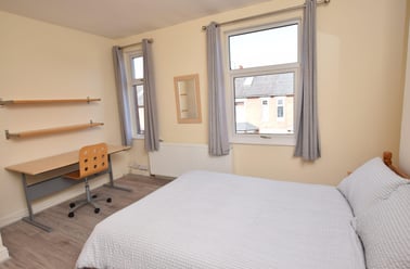 Teversal Avenue, Radford, Nottingham - Image 3
