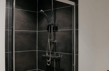 Edition II+ | Ensuite Bedroom With Aircon, Volume Works, 37-40 Hanley Street, Newtown, Birmingham - Image 3