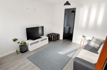 Lowther Way, Shelthorpe, Loughborough - Image 2