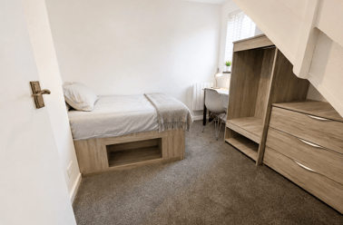 Wards End, City Centre, Loughborough - Image 3