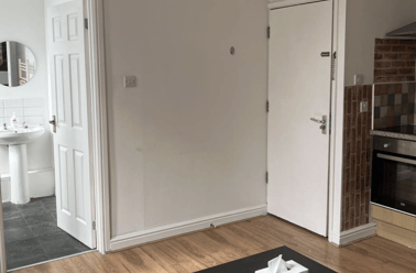 Churchgate, City Centre, Loughborough - Image 3