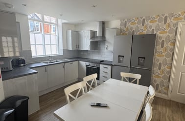 Heathcoat Street, City Centre, Loughborough - Image 2