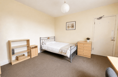 Storer Road, City Centre, Loughborough - Image 3