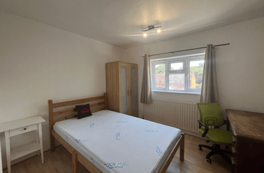 Sharpley Road, City Centre, Loughborough - Image 3