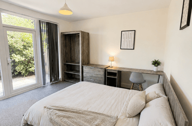Forest Road, City Centre, Loughborough - Image 2