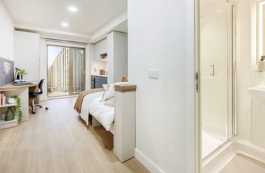 Standard Studio, Broadway Studios, Renfield Street, City Centre, Glasgow - Image 2