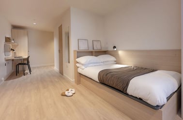 Superior Studio, Straits Mile, 179A Canongate, City Centre, Edinburgh - Image 3