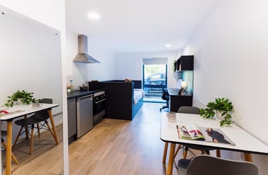 Bronze Studio, Avon Studios, Midland Rd, City Centre, Bath - Image 2