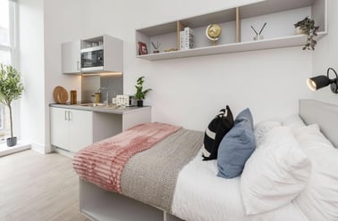 Premium Plus Studio, Glasgow Citi View, 250 St. Vincent Street, City Centre, Glasgow - Image 2