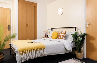 Extra Large Standard Double - Westhill Hall, Westhill Hall, 61 Eldon Street, City Centre, Sheffield - Image 2