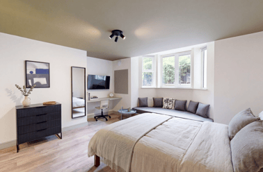 Moorland Road, Hyde Park, Leeds - Image 2