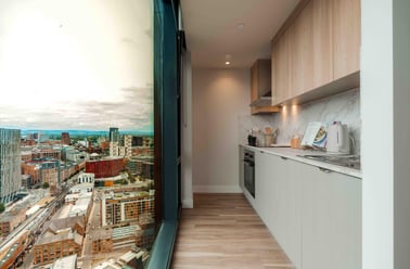 Deluxe Studio, Upper Tower, Fusion Manchester, Deansgate, City Centre, Manchester - Image 3