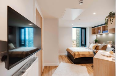 Premium Ensuite, Upper Tower, Fusion Manchester, Deansgate, City Centre, Manchester - Image 3
