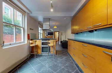 Howard Road, Clarendon Park, Leicester - Image 2