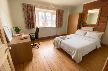 Knighton Road, Knighton, Leicester - Image 2