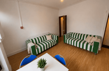 Hessle View, Hyde Park, Leeds - Image 2