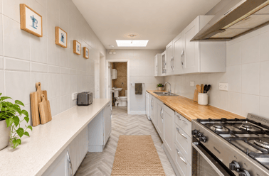 Englishcombe Lane, Southdown, Bath - Image 2