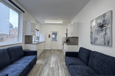 Cranbrook Avenue, Newland, Hull - Image 2
