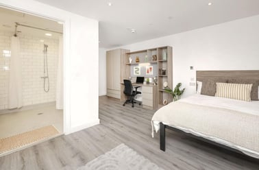 Superior Plus Ensuite, Howard Gardens, Adamsdown, Cardiff - Image 2