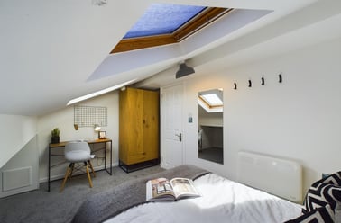 Kippax Street, Rusholme, Manchester - Image 3