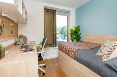 Standard Ensuite, Bankside Student Living, Walnut Tree Close, City Centre, Guildford - Image 3