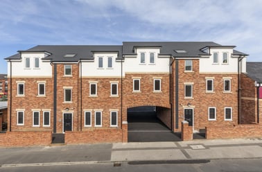 Royal Park Road, Hyde Park, Leeds - Image 2