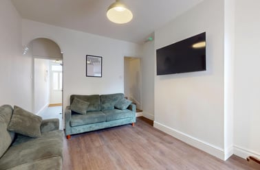 Curzon Street, City Centre, Loughborough - Image 2