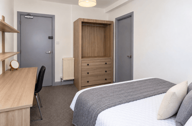West Parade, West End, Lincoln - Image 2