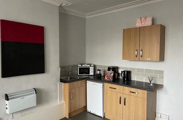 Flat 1, 112 Austhorpe Road, Harehills, Leeds - Image 2