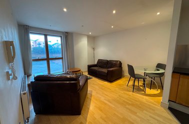 Cromwell Court, Clarence Dock, Leeds - Image 2