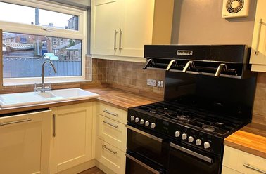 6 Dragon Parade, Cookridge, Leeds - Image 3